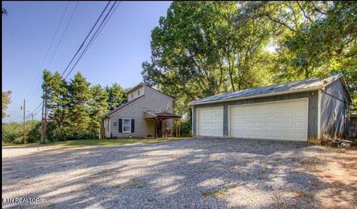 3404 Pink Hatcher Ln, Louisville, TN, 37777-3759 | Card Image