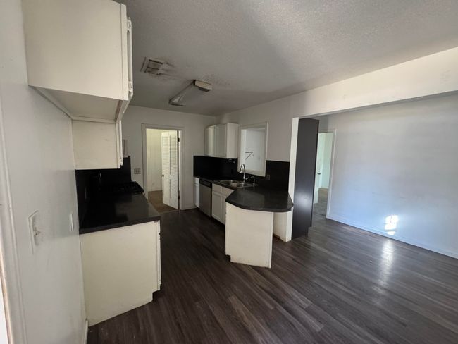 2016 47 Th St, House other with 4 bedrooms, 2 bathrooms and null parking in Lubbock TX | Image 4