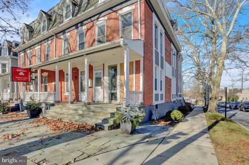 fl-3-1201 Penn Ave, WYOMISSING, PA, 19610-2142 | Card Image