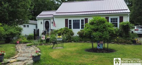 12 Pearl St, Brocton, NY, 14716-9625 | Card Image
