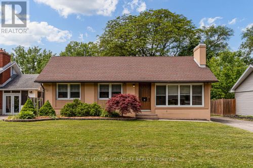 14 Caroline St, Saint Catharines, ON, L2T3G1 | Card Image