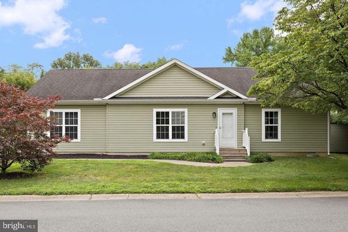 16 Barberry Ct, NEWARK, DE, 19702-4009 | Card Image