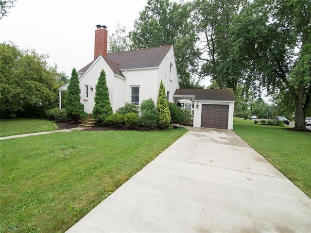 Broad St, Quakertown, PA 18951
