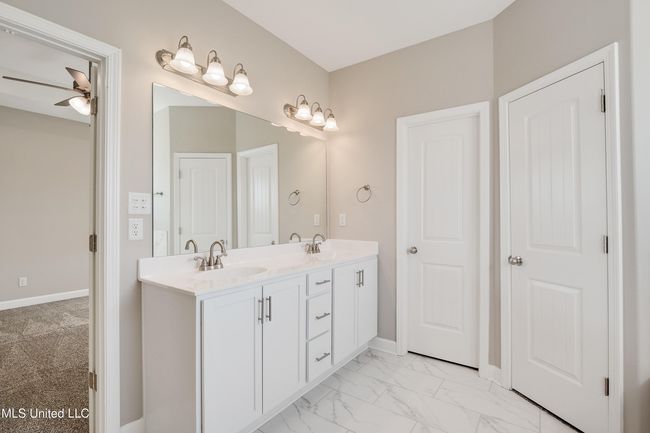 Primary Bath 3 | Image 13