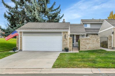 7172 S Vine Circle E, Townhouse with 3 bedrooms, 1 bathrooms and 2 parking in Centennial CO | Image 1