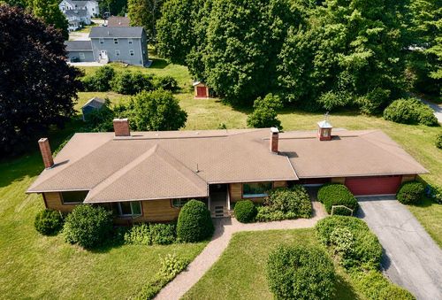 10 Barkley Ave, Auburn, ME, 04210-4629 | Card Image