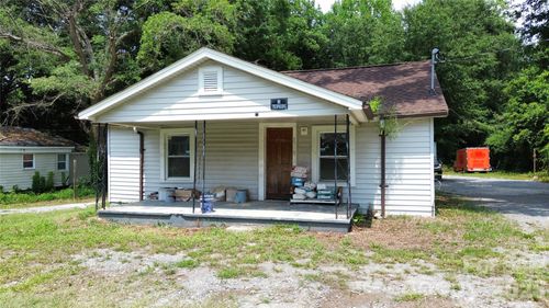 2518 Crescent Ln, Gastonia, NC, 28052-1145 | Card Image