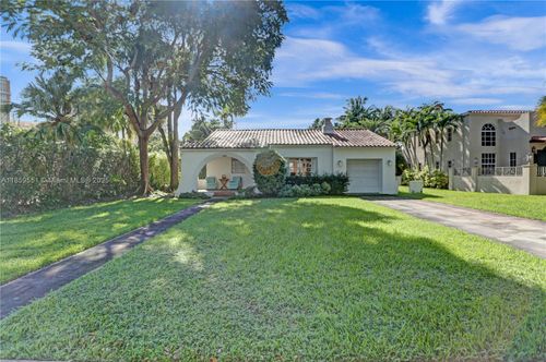 2214 Segovia Cir, Coral Gables, FL, 33134-4834 | Card Image