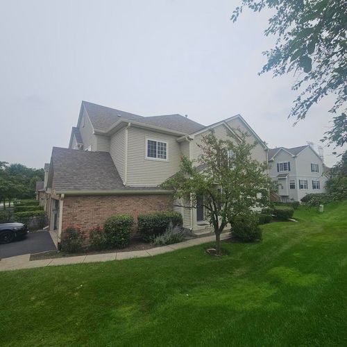 6085 Delaney Dr, Hoffman Estates, IL, 60192-4810 | Card Image