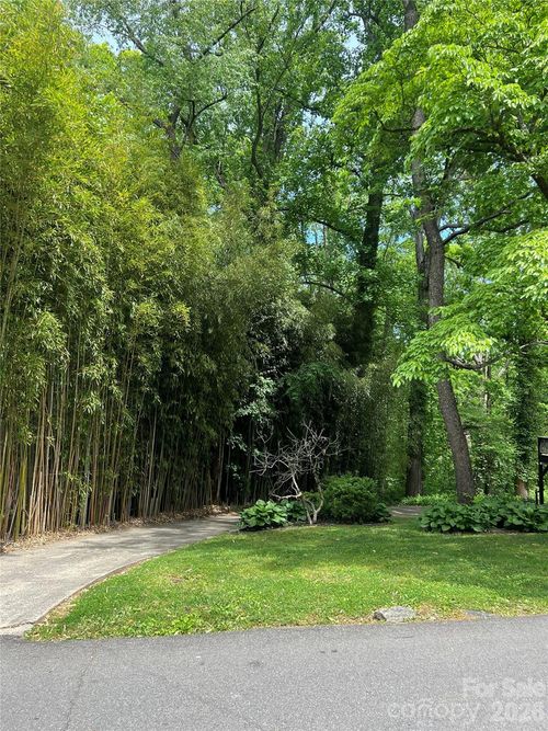 lot-2-41 Chiles Ave, Asheville, NC, 28803-2239 | Card Image