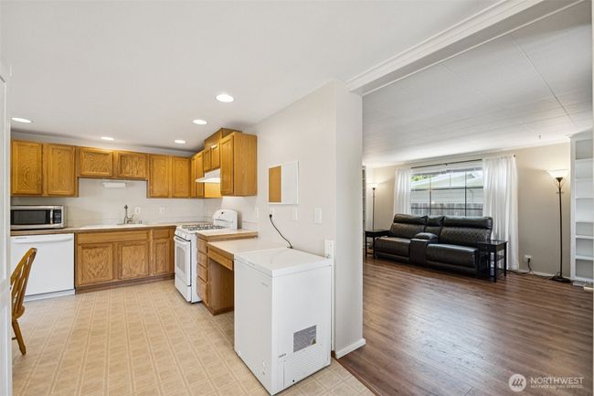 2735 Mcleod Road, House other with 2 bedrooms, 1 bathrooms and 1 parking in Bellingham WA | Image 9
