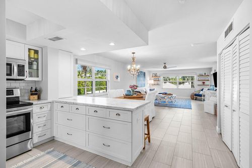 304s-80 Venetian Dr, Delray Beach, FL, 33483-6962 | Card Image