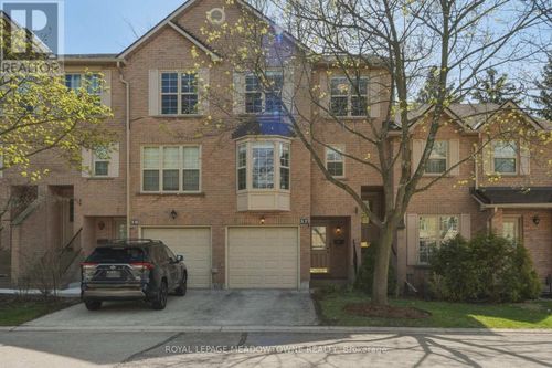 37-2272 Mowat Ave, Oakville, ON, L6H5L8 | Card Image