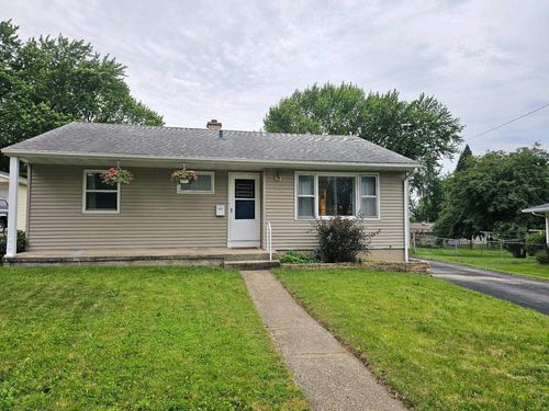 4530 Esch Ln, Madison, WI, 53704-1849 | Card Image
