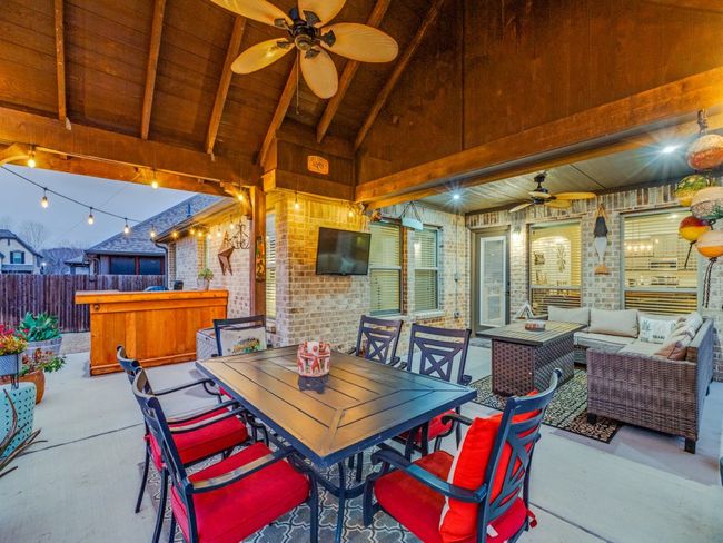 View of patio / terrace featuring outdoor lounge area | Image 18