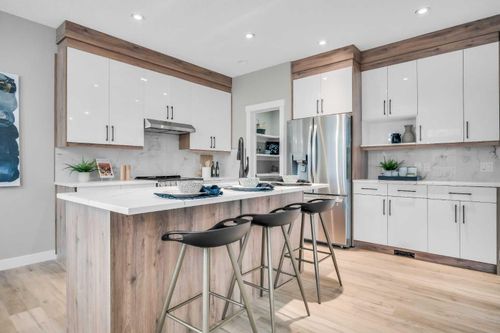 198 Panamount St Nw, Calgary, AB, T3K6K2 | Card Image
