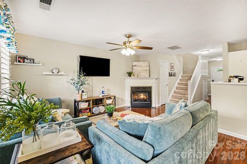 9725 Mattforest Cir, Charlotte, NC, 28277-2130 | Card Image