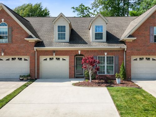 7699 Lenox Trace Dr, Hixson, TN, 37343-2241 | Card Image