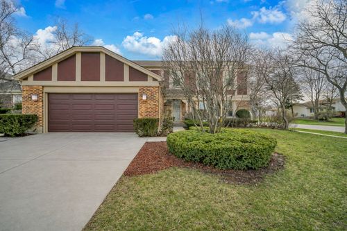 5 Wakefield Ln, Buffalo Grove, IL, 60089-1542 | Card Image