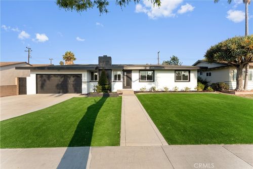 1223 S East Gates St, Anaheim, CA, 92804-4813 | Card Image