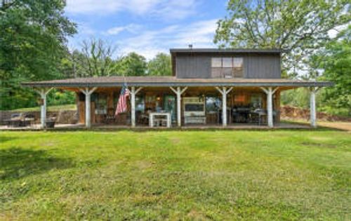 163 Maxwell St, Clinton, AR, 72031-7083 | Card Image