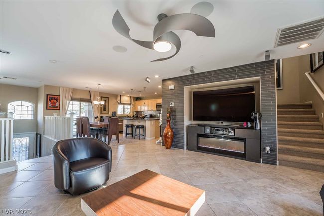 10565 Shiny Skies Dr, House other with 4 bedrooms, 4 bathrooms and null parking in Las Vegas NV | Image 8