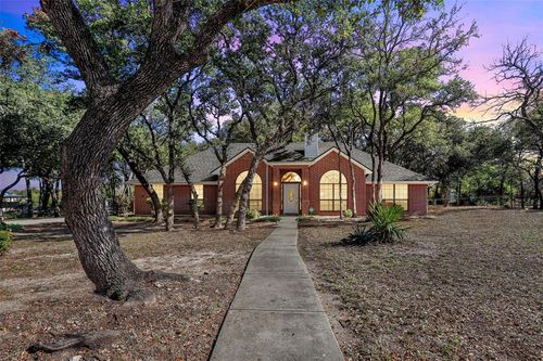 200 Lakeside Oaks Circle, Lakeside, TX, 76135 | Card Image