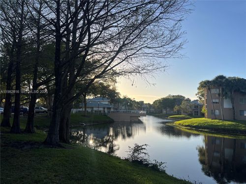 apt-1128-9777 Westview Dr, Coral Springs, FL, 33076-2535 | Card Image