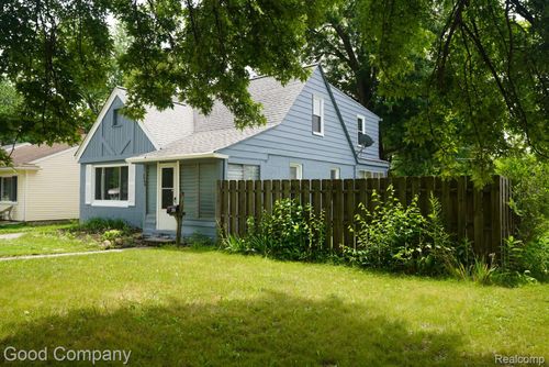 1744 E Madge Ave, Hazel Park, MI, 48030-2116 | Card Image