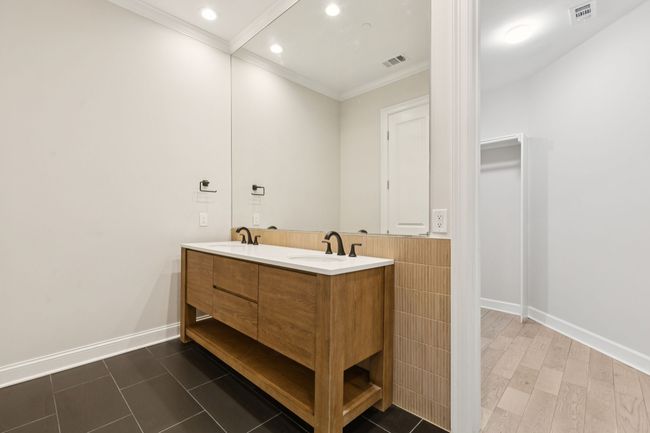 APT-305 - 2300 Leonard St, Condo with 1 bedrooms, 2 bathrooms and null parking in Dallas TX | Image 10