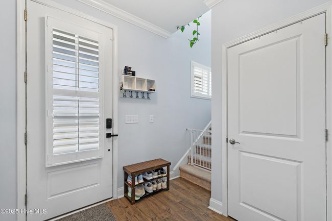 Entryway | Image 14