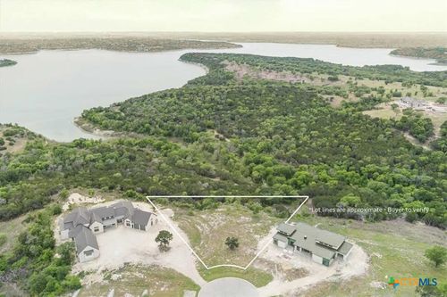 10218 Enclave Cv, Moody, TX, 76557-4371 | Card Image