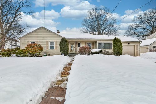 305 Blodget St, Manchester, NH, 03104-3728 | Card Image