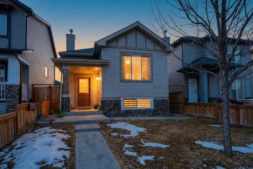 246 Saddlebrook Way Ne, Calgary, AB, T3J0B4 | Card Image