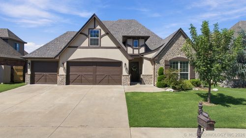 12544 S 71st East Ave, Bixby, OK, 74008-2364 | Card Image