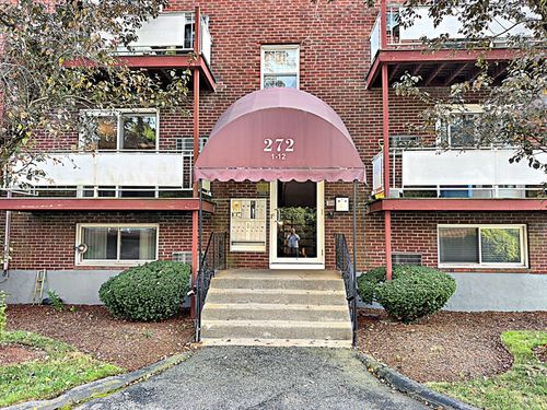 apt-1-272 Albion St, Wakefield, MA, 01880-3132 | Card Image
