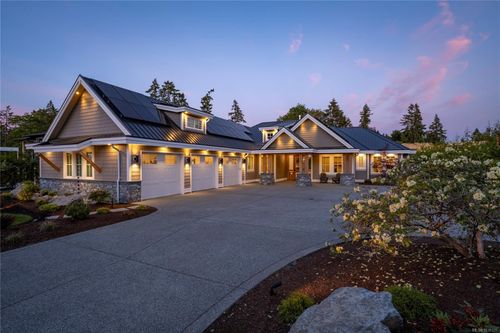 7399 Sunbury Rd, Lantzville, BC, V0R2H0 | Card Image