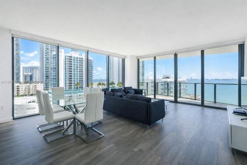 1101-460 Ne 28th St, Miami, FL, 33137-4669 | Card Image