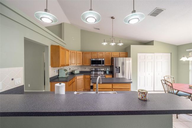 15948 Nw 206 Th Dr, House other with 3 bedrooms, 2 bathrooms and null parking in High Springs FL | Image 18