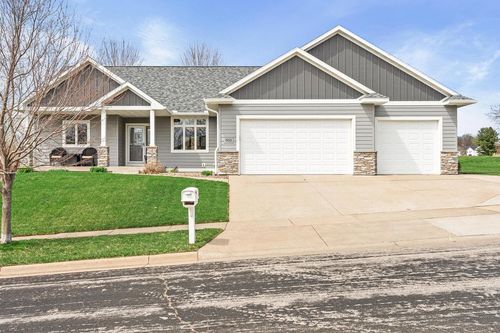 503 Russell Drive, Holmen, WI, 54636 | Card Image