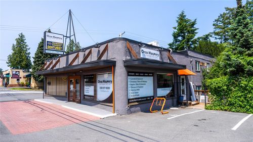 b-4085 Quadra St, Saanich, BC, V8X1K6 | Card Image