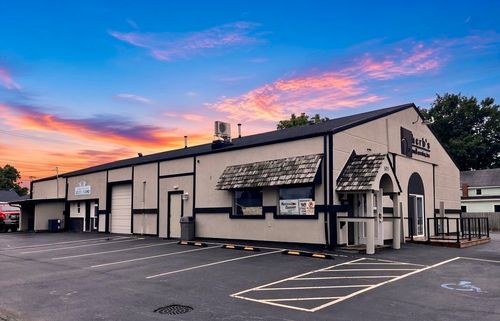 521 E Marion Street, Mishawaka, IN, 46545 | Card Image