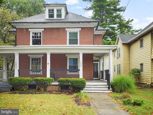 1050 Edgar Ave, CHAMBERSBURG, PA, 17201-1210 | Card Image