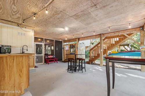 307 Bay Cir, N Topsail Beach, NC, 28460-9515 | Card Image