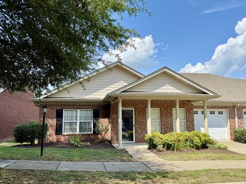 211 Wrennewood Ln, Franklin, TN, 37064-4759 | Card Image