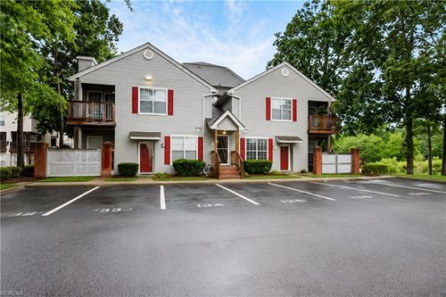 802 Horizon Lane, Newport News, VA, 23602 | Card Image