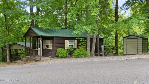 866 Wilderness Rd, Mammoth Cave, KY, 42259-8179 | Card Image