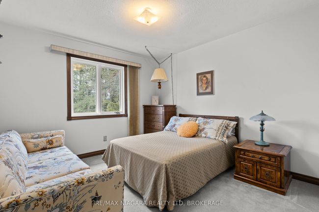 683 Canboro Rd, House other with 3 bedrooms, 3 bathrooms and 6 parking in Fenwick ON | Image 44