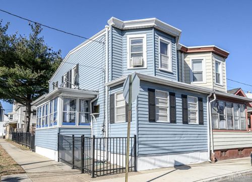 221 N Filmore St, Gloucester City, NJ, 08030-1122 | Card Image