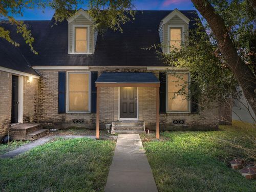 2520 1st St, Bay City, TX, 77414-6804 | Card Image